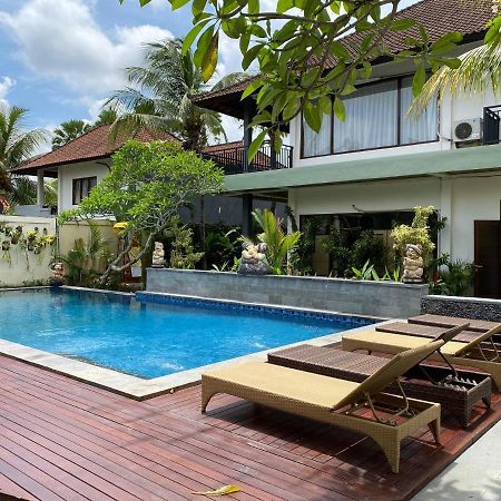 Putri Ayu Cottages Ubud Exterior foto