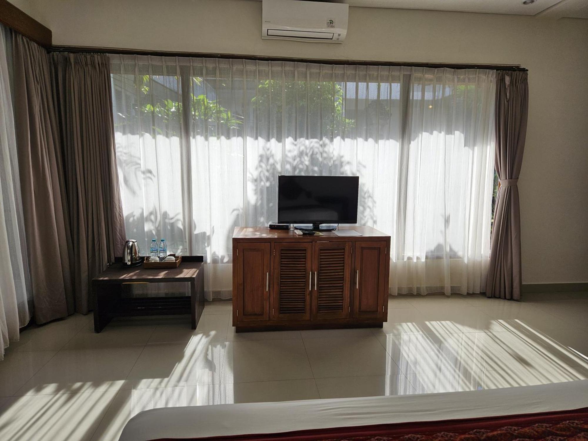 Putri Ayu Cottages Ubud Exterior foto