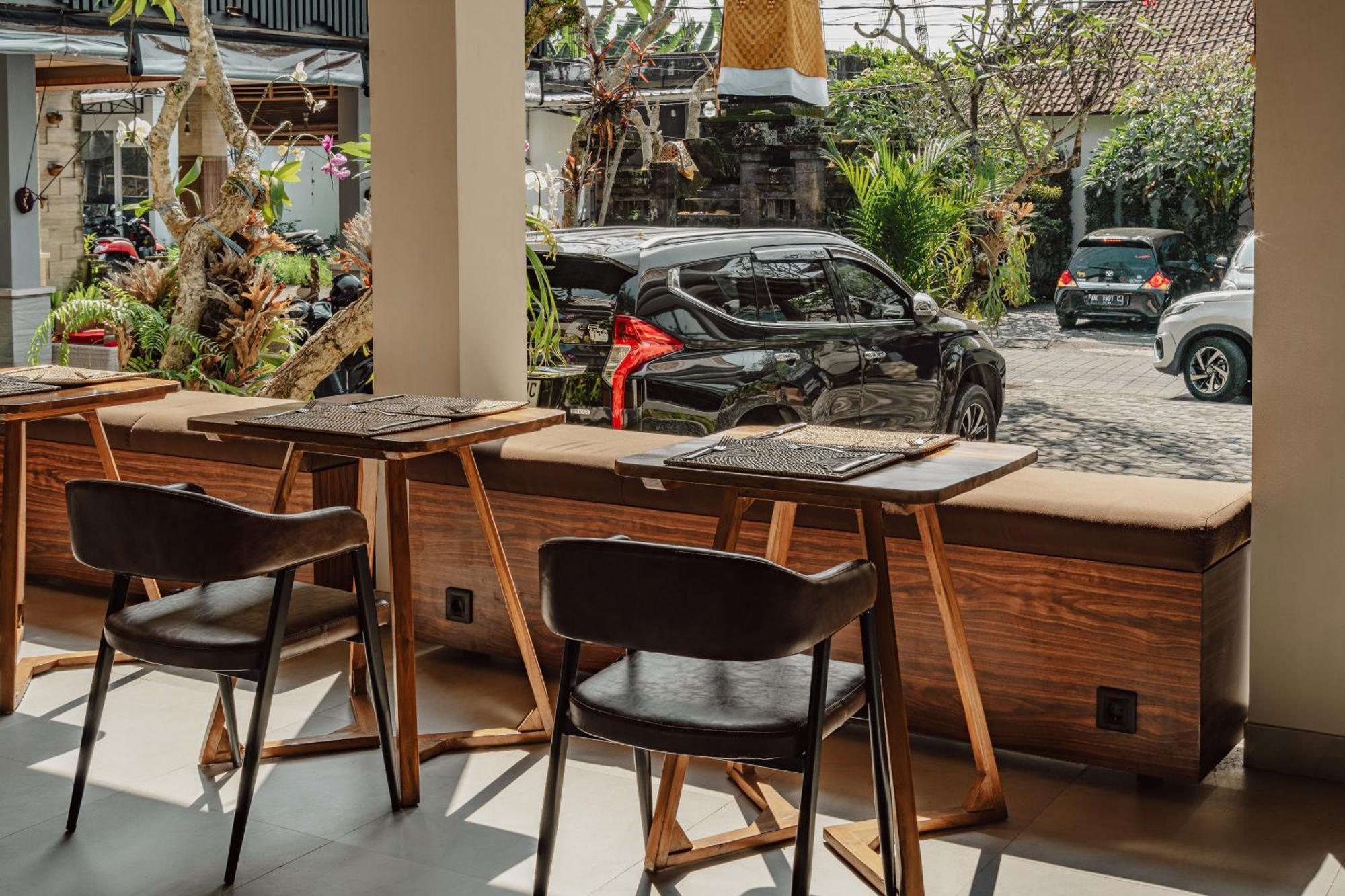 Putri Ayu Cottages Ubud Exterior foto