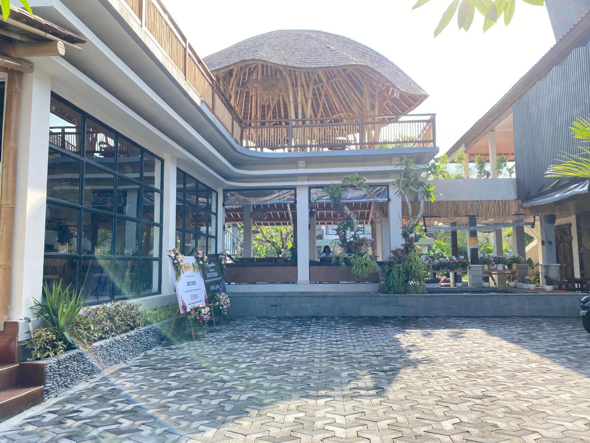 Putri Ayu Cottages Ubud Exterior foto